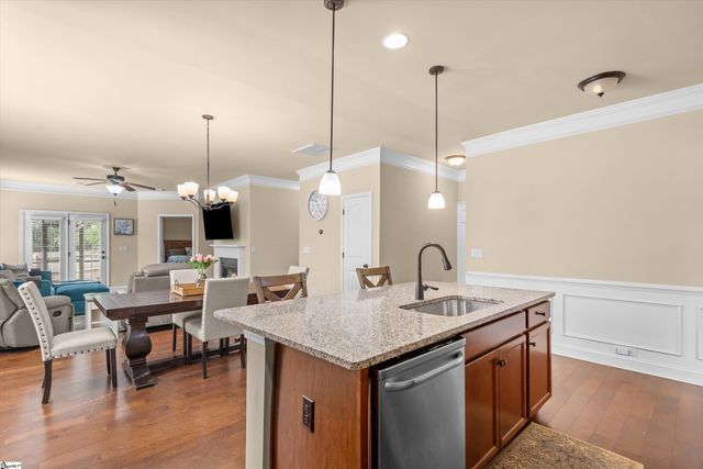 129 Golden Eagle Lane, Anderson, SC 29621