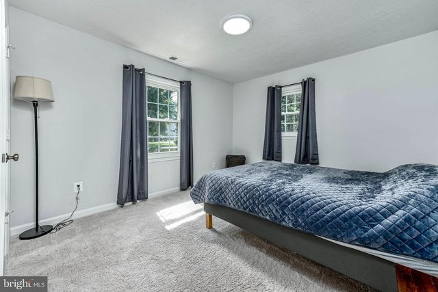 7712 PINE ST, Manassas, VA 20111
