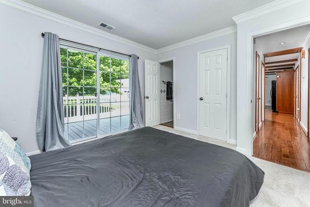 7712 PINE ST, Manassas, VA 20111