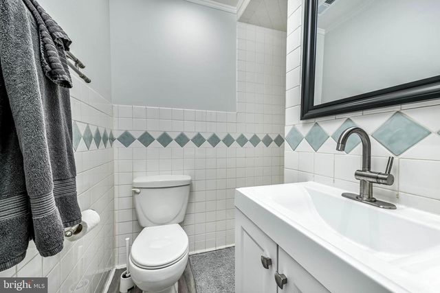 7712 PINE ST, Manassas, VA 20111
