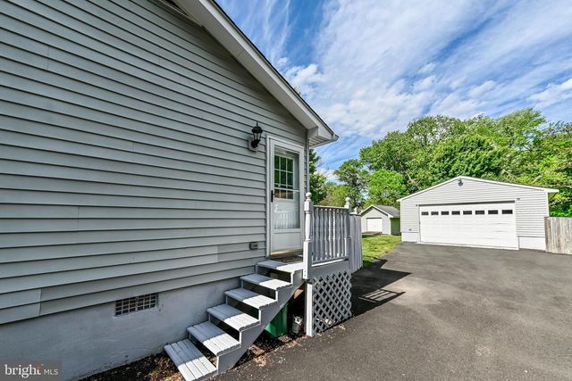7712 PINE ST, Manassas, VA 20111