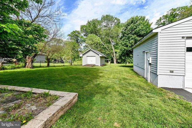 7712 PINE ST, Manassas, VA 20111