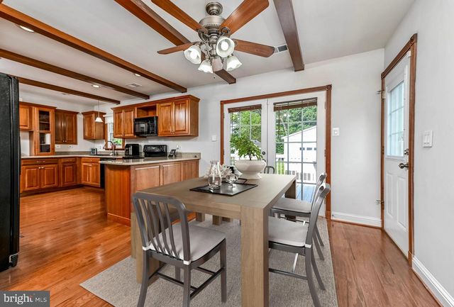 7712 PINE ST, Manassas, VA 20111