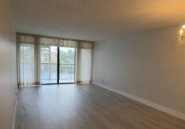 6021 Coral Lake Drive 209, Margate, FL 33063
