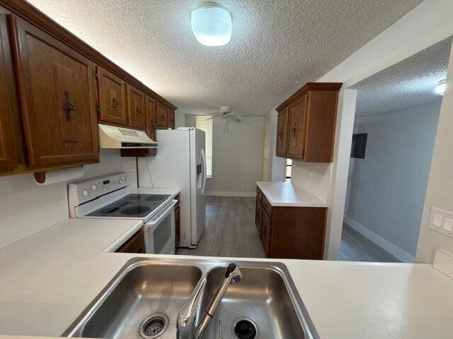 6021 Coral Lake Drive 209, Margate, FL 33063
