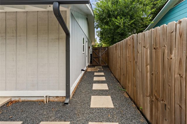 1606 Colony Creek DR, Austin, TX 78758