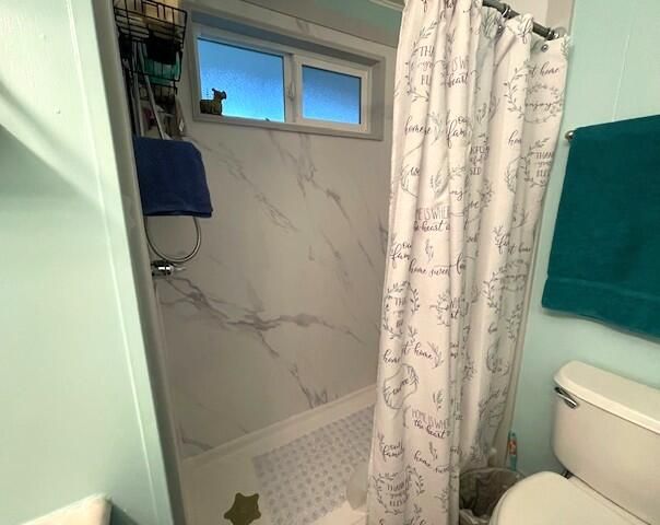 3700 Bellinger Lane SPC 7, Medford, OR 97501