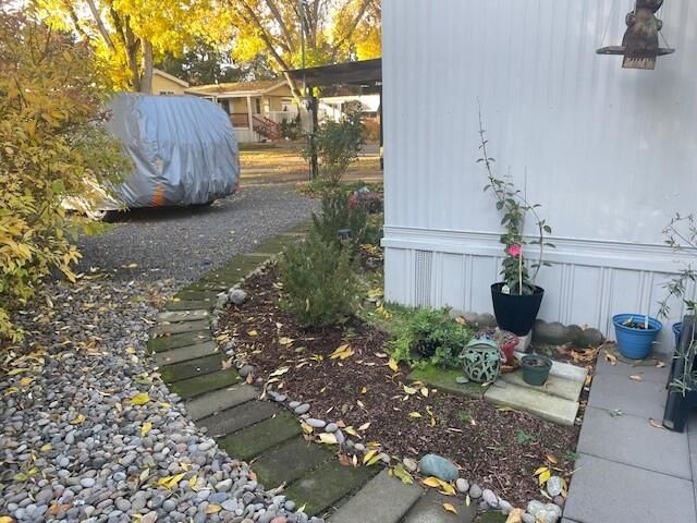 3700 Bellinger Lane SPC 7, Medford, OR 97501