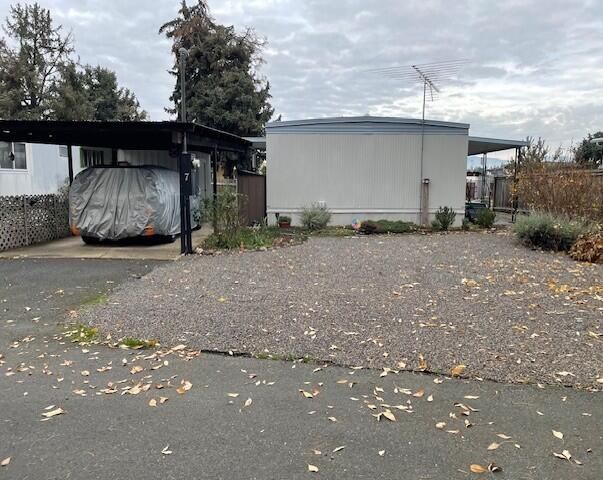 3700 Bellinger Lane SPC 7, Medford, OR 97501