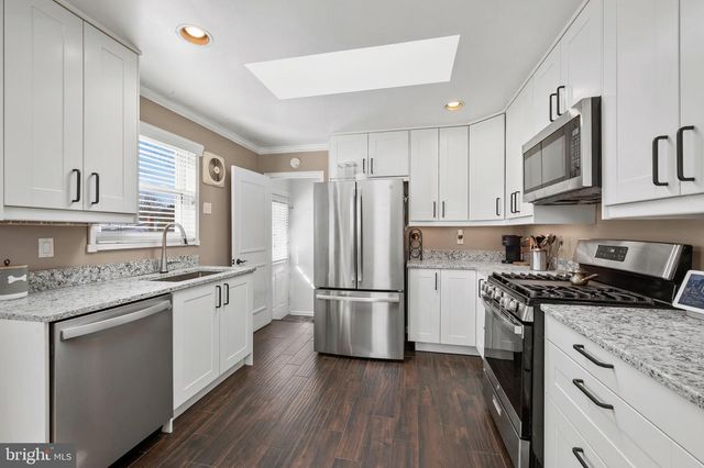 11702 ASHLEY DR, Rockville, MD 20852