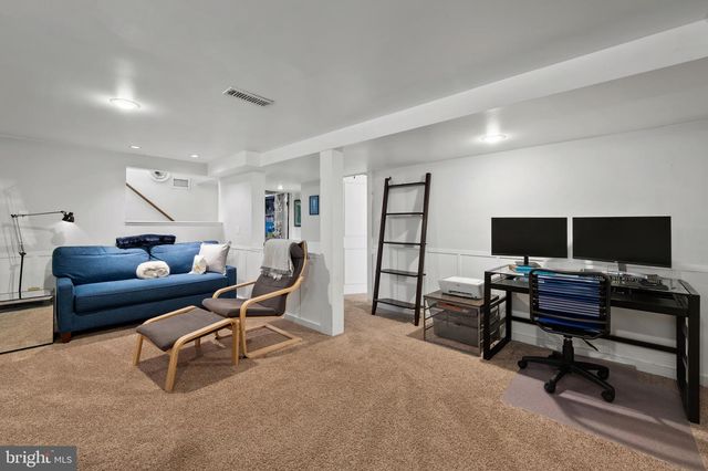 11702 ASHLEY DR, Rockville, MD 20852