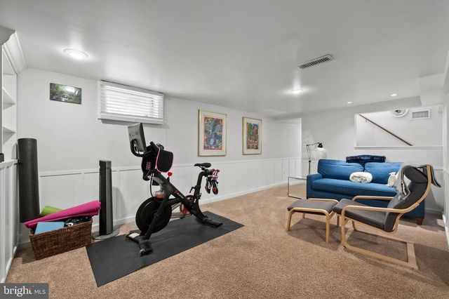 11702 ASHLEY DR, Rockville, MD 20852