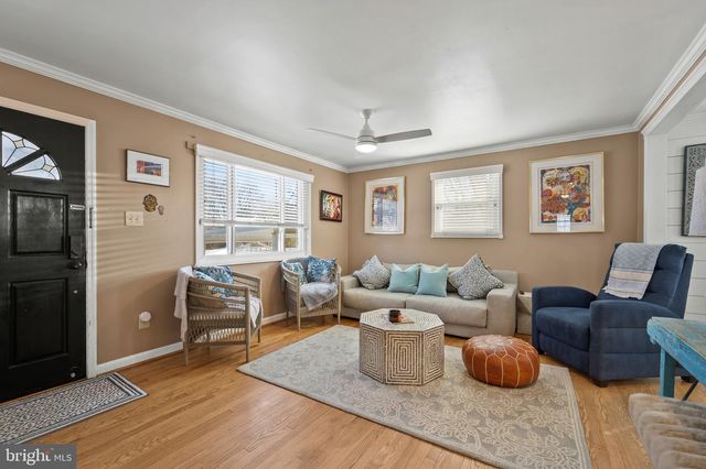 11702 ASHLEY DR, Rockville, MD 20852