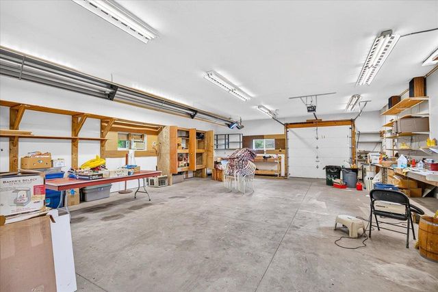 5981 Purcell Road, Oregon, WI 53575