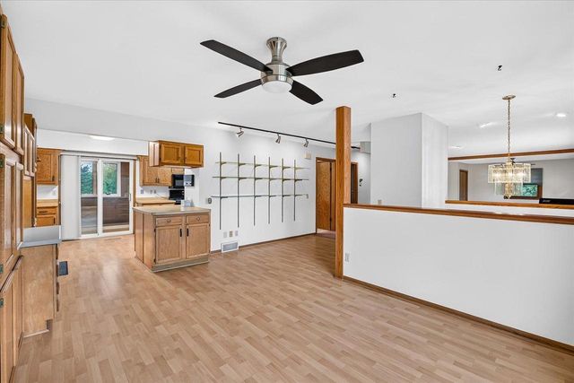 5981 Purcell Road, Oregon, WI 53575