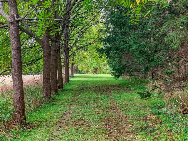 5981 Purcell Road, Oregon, WI 53575