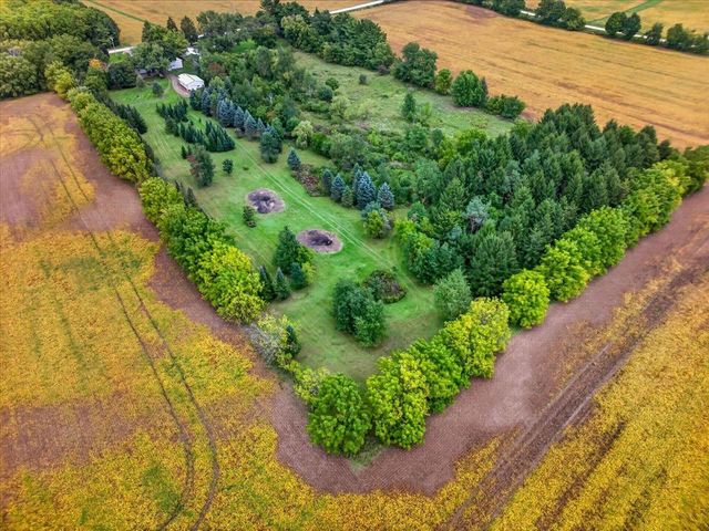 5981 Purcell Road, Oregon, WI 53575