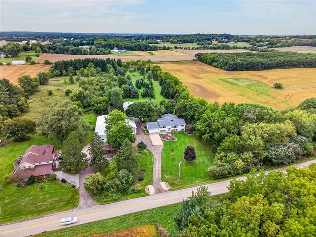 5981 Purcell Road, Oregon, WI 53575
