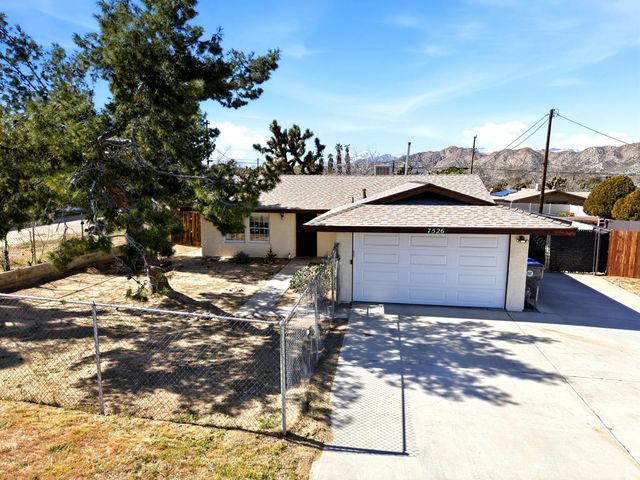 7526 Apache Trail, Yucca Valley, CA 92284