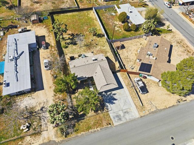 7526 Apache Trail, Yucca Valley, CA 92284