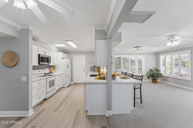 10826 W BROOKSIDE Drive, Sun City, AZ 85351