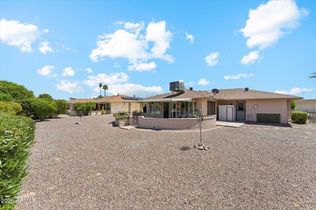 10826 W BROOKSIDE Drive, Sun City, AZ 85351