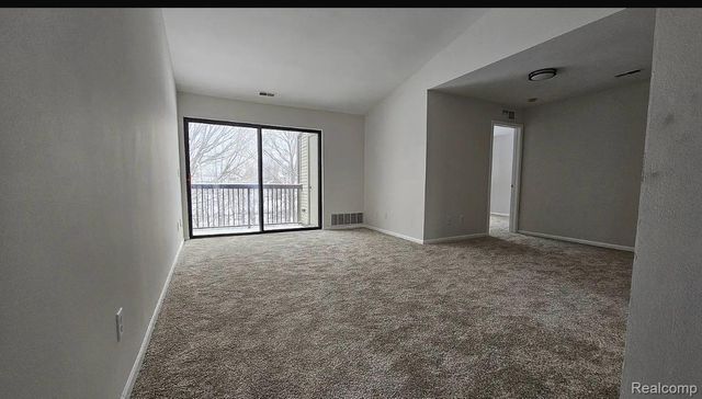 42740 Lilley Pointe Drive, Canton Charter Township, MI 48187