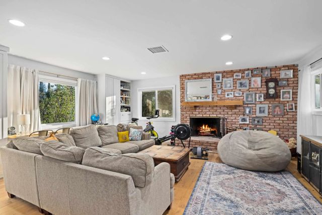 2222 Lindsay Michelle Dr, Alpine, CA 91901