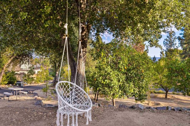 2222 Lindsay Michelle Dr, Alpine, CA 91901