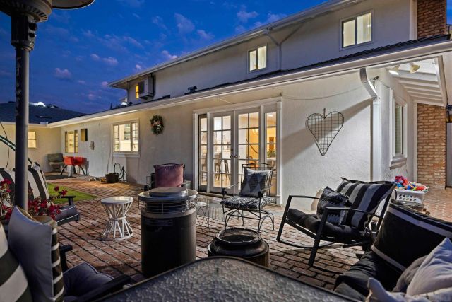 2222 Lindsay Michelle Dr, Alpine, CA 91901