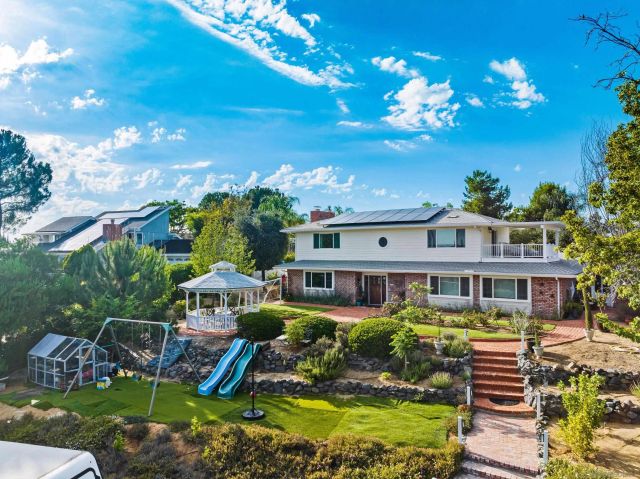 2222 Lindsay Michelle Dr, Alpine, CA 91901