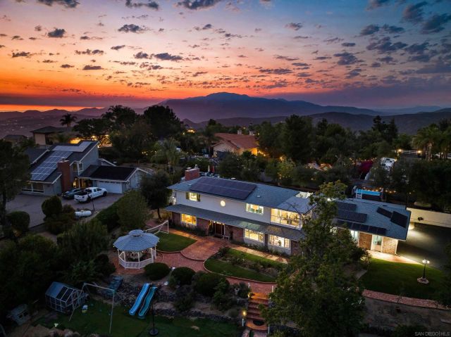 2222 Lindsay Michelle Dr, Alpine, CA 91901