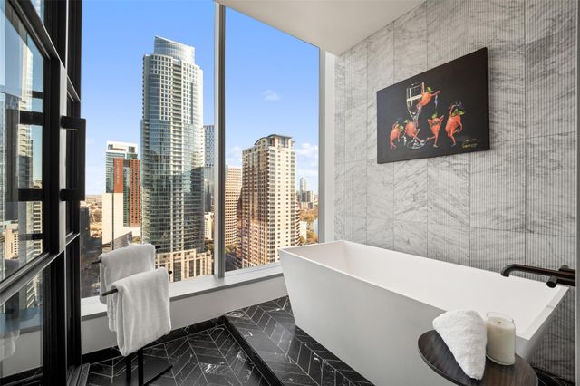 210 Lavaca ST 2301, Austin, TX 78701