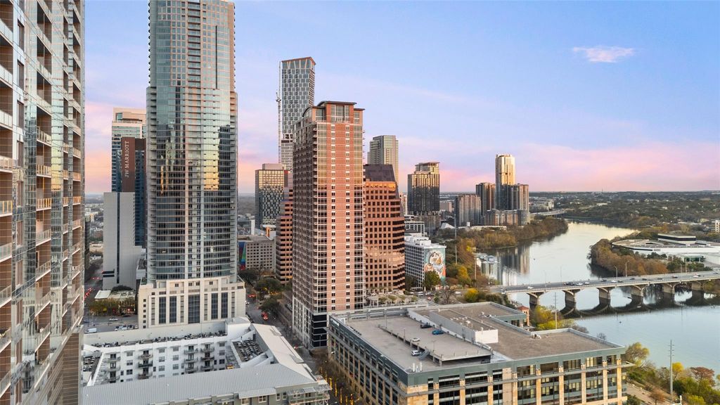 210 Lavaca ST 2301, Austin, TX 78701