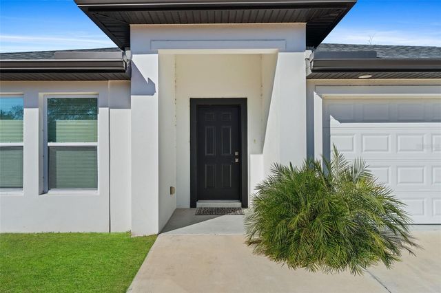 203 CAYUGA STREET, Port Charlotte, FL 33954