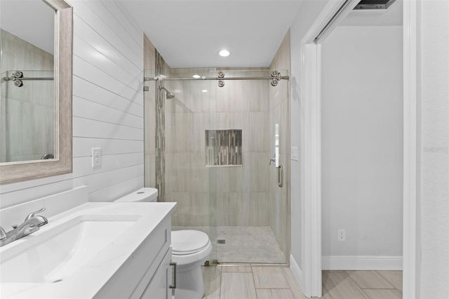 203 CAYUGA STREET, Port Charlotte, FL 33954