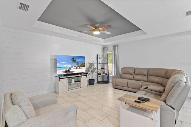 203 CAYUGA STREET, Port Charlotte, FL 33954