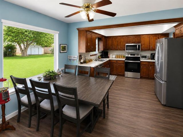 9320 Mayview Circle, Oklahoma City, OK 73159
