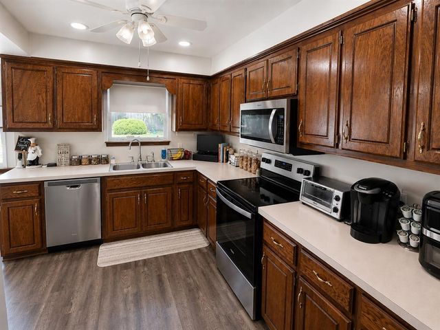 9320 Mayview Circle, Oklahoma City, OK 73159