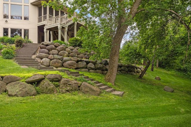 21016 France Boulevard, Lakeville, MN 55044