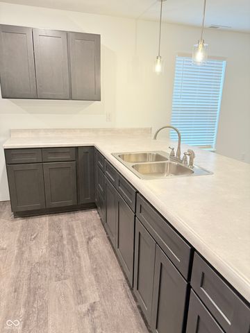 1152 Winfield Avenue, Indianapolis, IN 46222