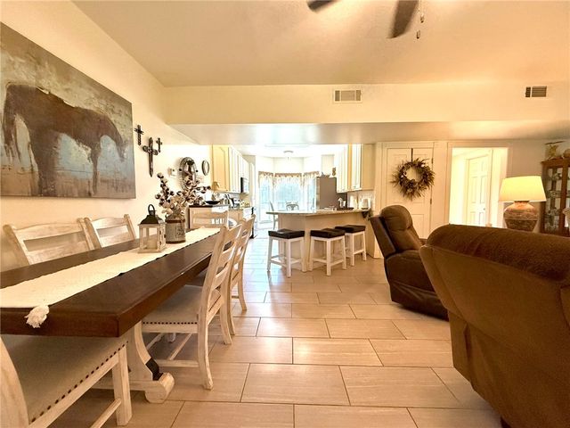 10160 Maddie Road, Dardanelle, AR 72834