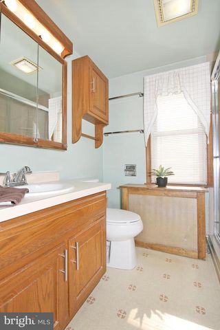 17 MORNINGSIDE AVE, Cleona, PA 17042