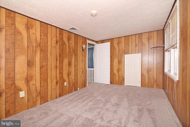 17 MORNINGSIDE AVE, Cleona, PA 17042
