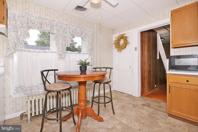17 MORNINGSIDE AVE, Cleona, PA 17042