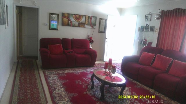 1033 Chapel Drive, Bakersfield, CA 93304