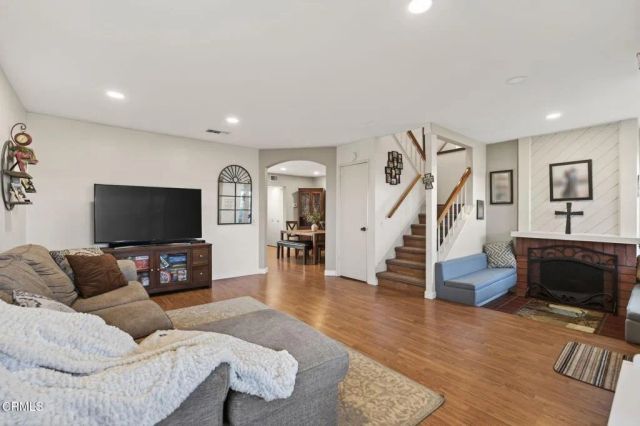 8482 N Bank Drive, Ventura, CA 93004