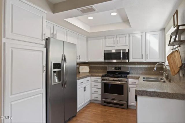 8482 N Bank Drive, Ventura, CA 93004