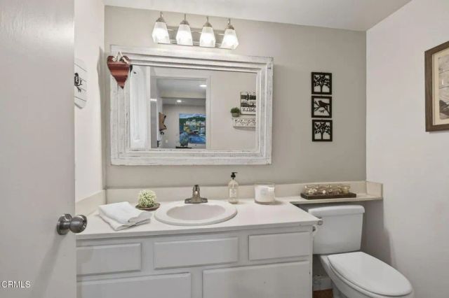 8482 N Bank Drive, Ventura, CA 93004