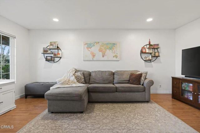 8482 N Bank Drive, Ventura, CA 93004